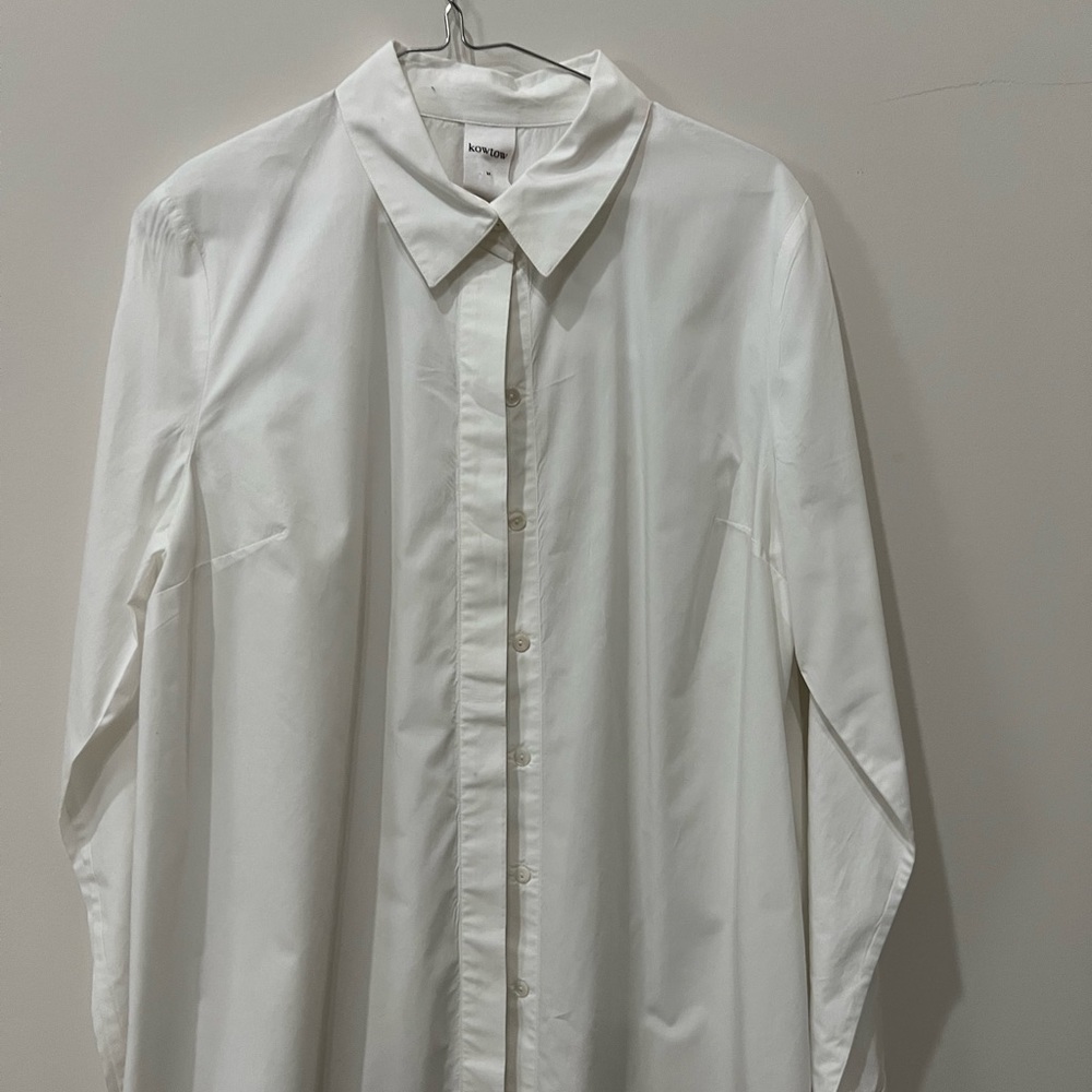 Kowtow White Button-Up Blouse size M